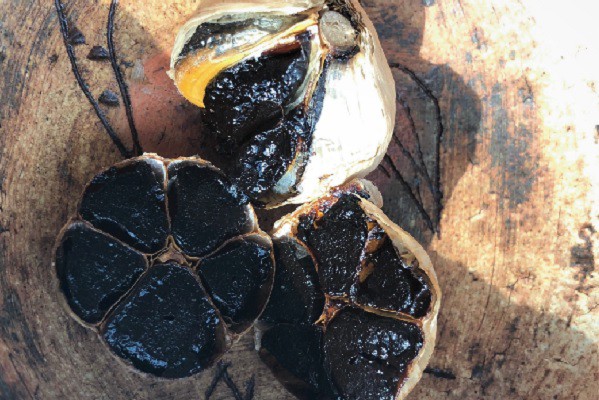 胞山完熟黒にんにく 小粒